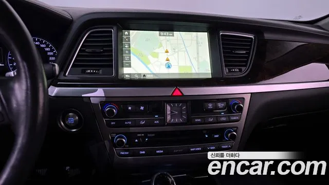 Hyundai Genesis 2015 — фото 13