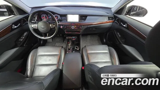 Kia K7 2016 — фото 10
