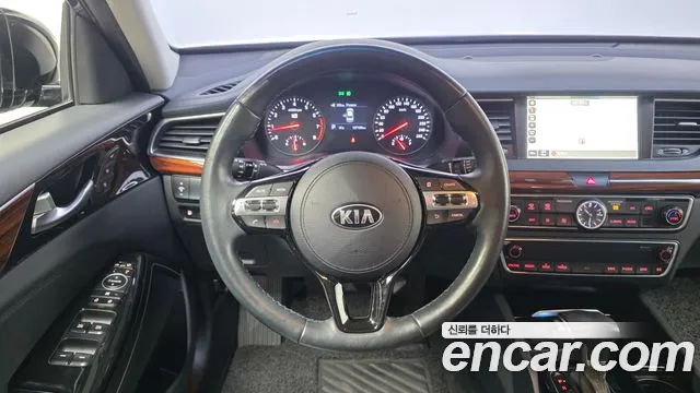 Kia K7 2016 — фото 19
