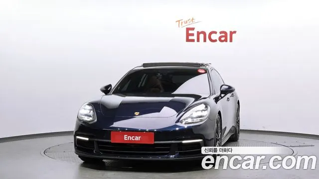 Porsche Panamera 2018 — фото 3