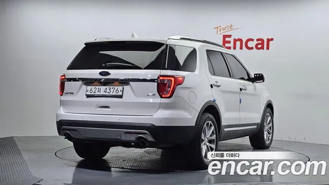 Ford Explorer 2017 — фото 2