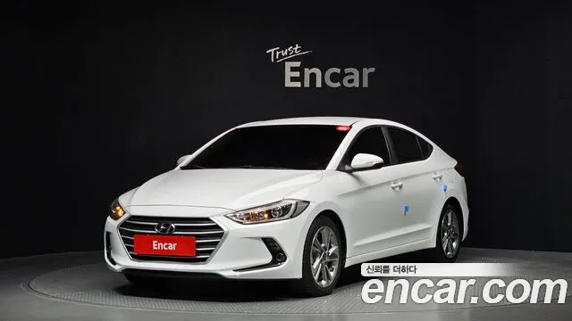 Hyundai AVANTE 2018 — фото 1