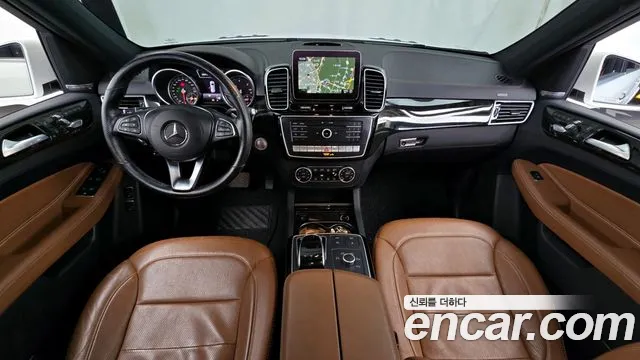 Mercedes-Benz GLS-Class 2018 — фото 10