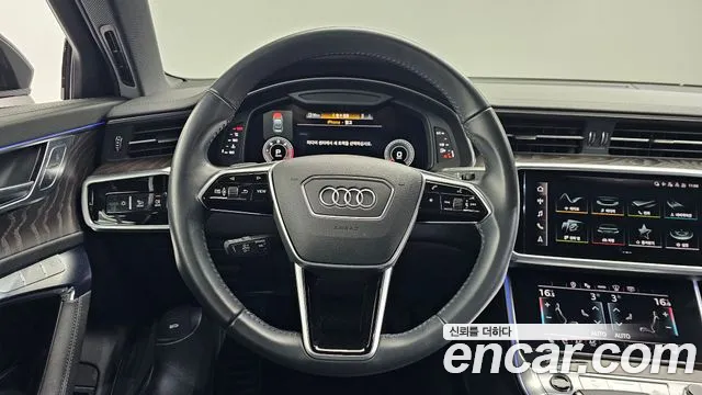 Audi A6 2021 — фото 19