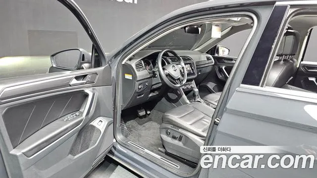 Volkswagen Tiguan 2020 — фото 10