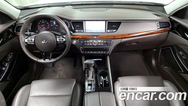 Kia K7 2016 — фото 10