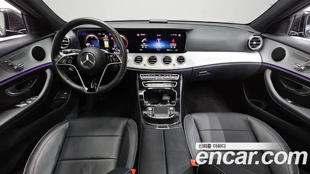 Mercedes-Benz E-Class 2021 — фото 10