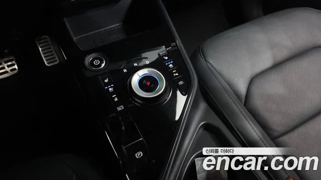 Kia Niro 2024 — фото 12