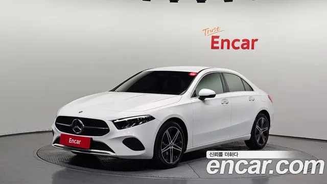 Mercedes-Benz A-Class 2024 — фото 1