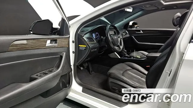 Hyundai Sonata 2015 — фото 10