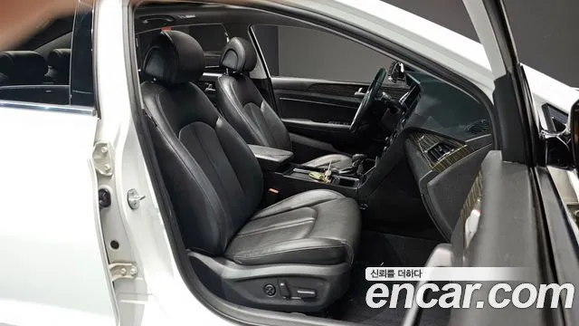 Hyundai Sonata 2015 — фото 12