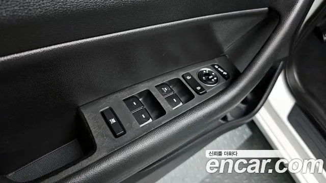 Hyundai Sonata 2015 — фото 17