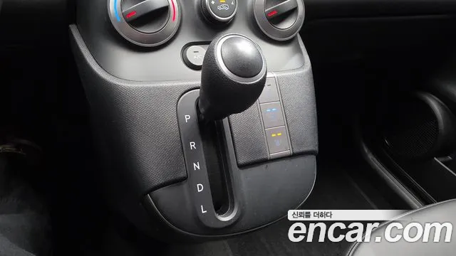 Hyundai Casper 2023 — фото 12