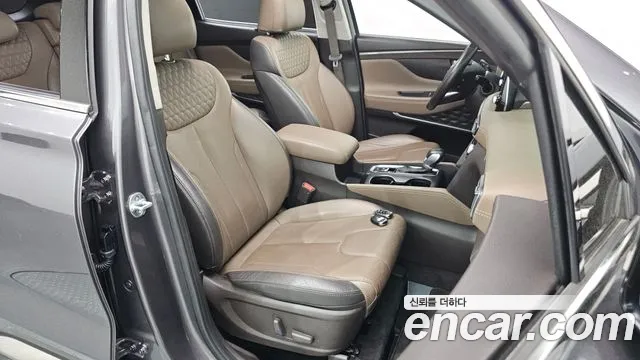 Hyundai Santafe 2019 — фото 11