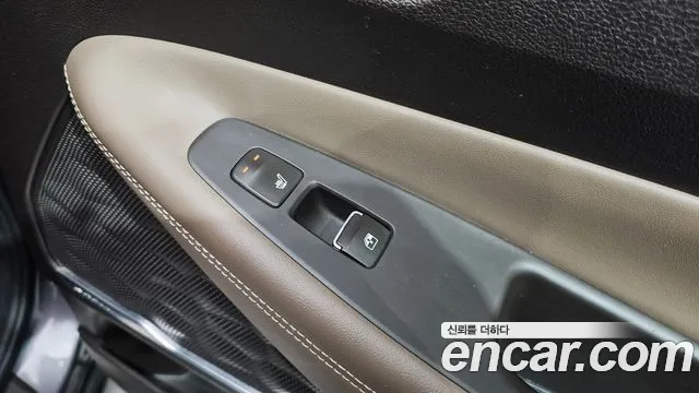 Hyundai Santafe 2019 — фото 17