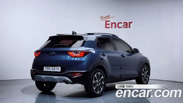 Kia Stonic 2019 — фото 1