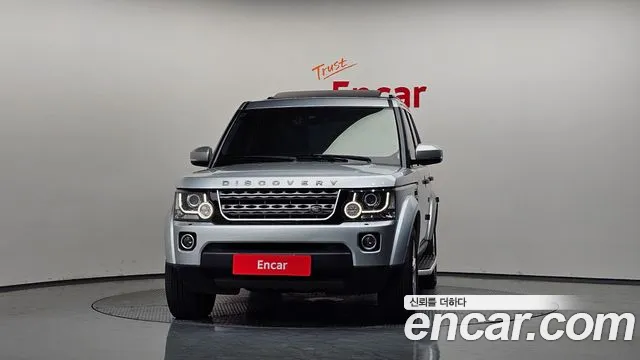 Land Rover Discovery 2015 — фото 3