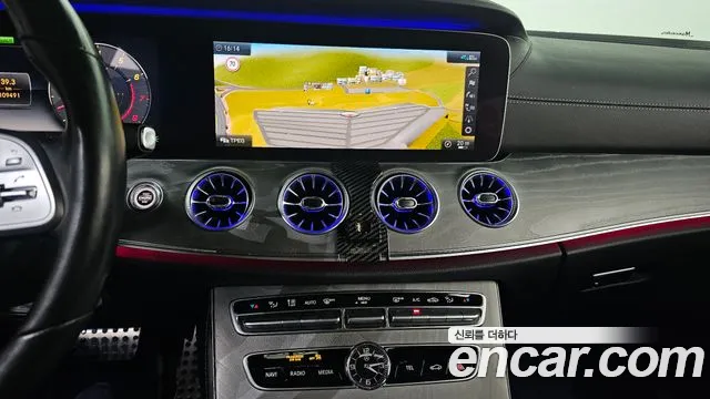 Mercedes-Benz CLS-Class 2020 — фото 19