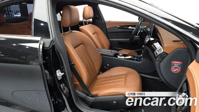 Mercedes-Benz CLS-Class 2017 — фото 11