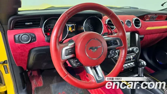 Ford Mustang 2015 — фото 14