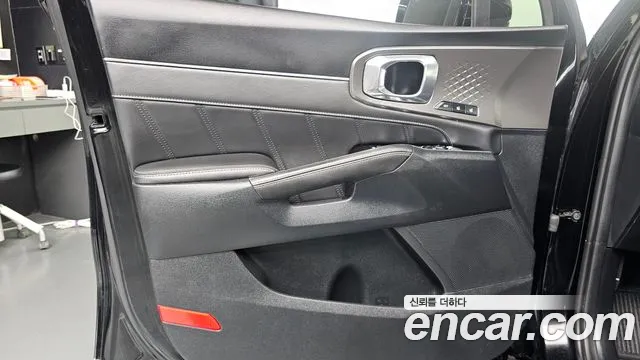 Kia Sorento 2023 — фото 14