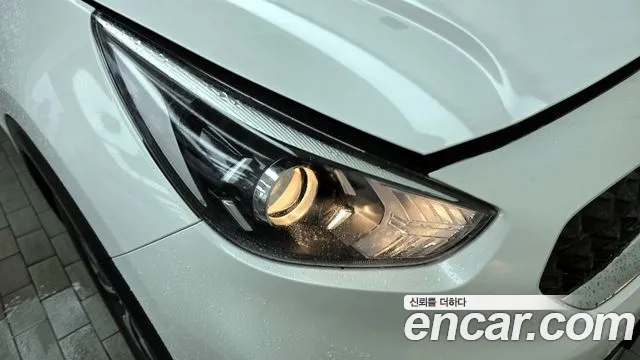 Kia Niro 2020 — фото 8