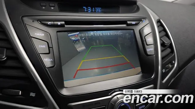 Hyundai AVANTE 2015 — фото 14