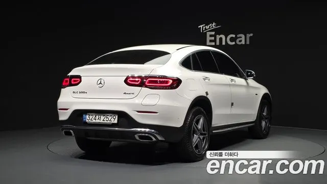 Mercedes-Benz GLC-Class 2021 — фото 2