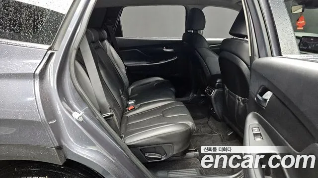 Hyundai Santafe 2021 — фото 17