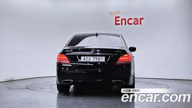 Hyundai Equus 2015 — фото 4