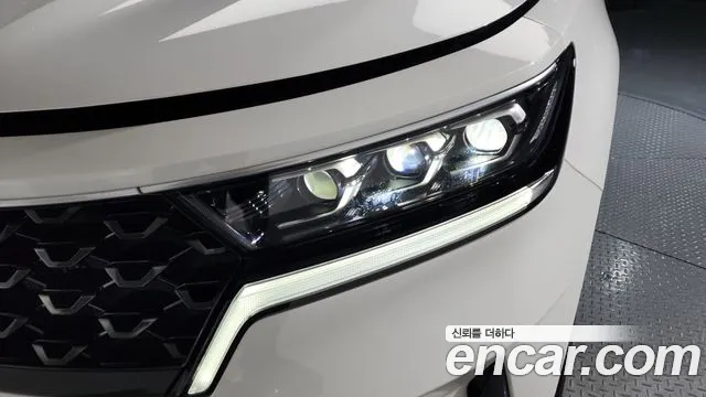 Kia Sorento 2023 — фото 8