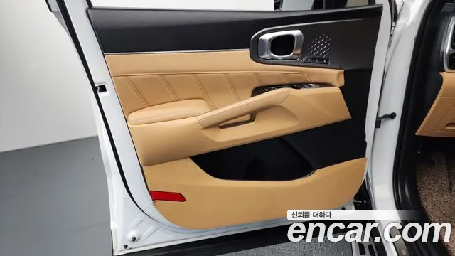 Kia Sorento 2023 — фото 14