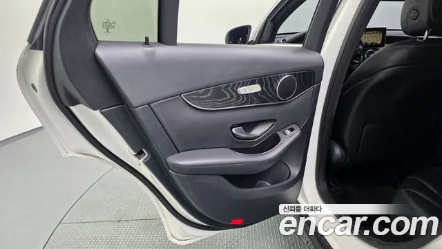 Mercedes-Benz GLC-Class 2019 — фото 14