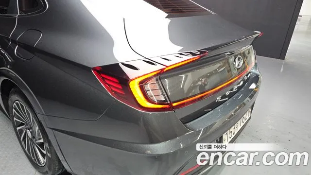 Hyundai Sonata 2020 — фото 9