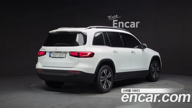 Mercedes-Benz GLB-Class 2021 — фото 2
