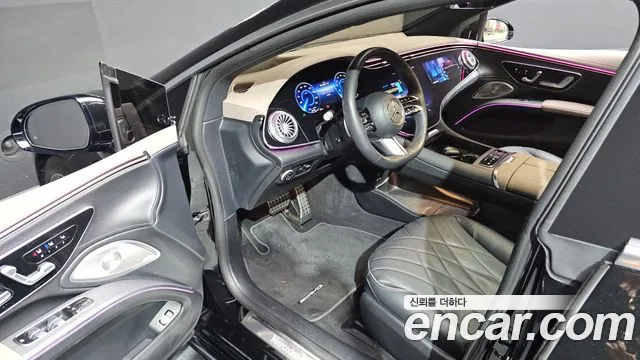 Mercedes-Benz EQS 2023 — фото 13
