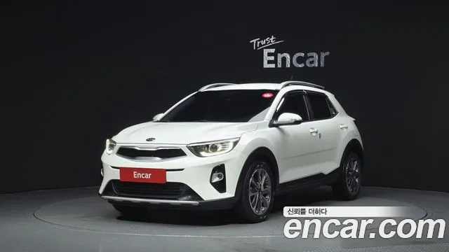 Kia Stonic 2018 — фото 1