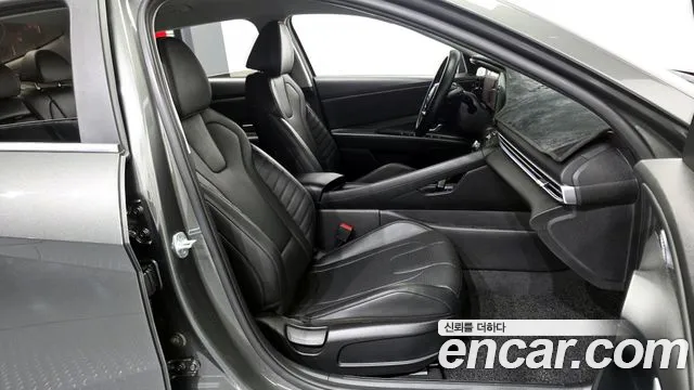 Hyundai AVANTE 2021 — фото 17
