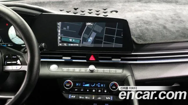 Hyundai AVANTE 2021 — фото 20