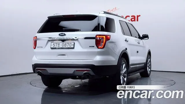 Ford Explorer 2016 — фото 2