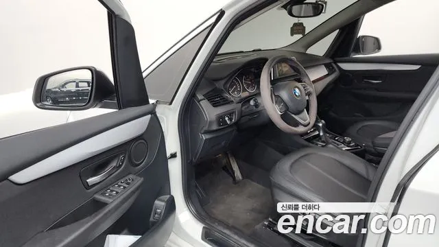 BMW 2-Series 2016 — фото 10