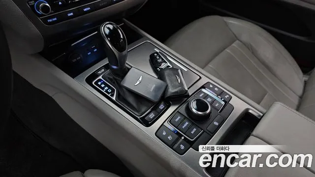 Hyundai Genesis 2015 — фото 9