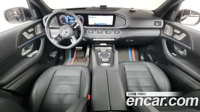 Mercedes-Benz GLS-Class 2025 — фото 10