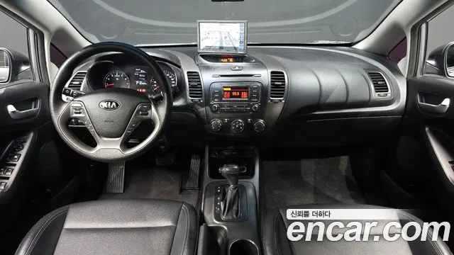 Kia K3 2014 — фото 10