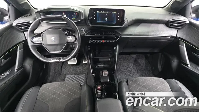 Peugeot 208 2023 — фото 10
