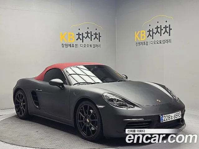 Porsche 718 2018 — фото 2