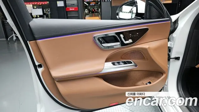 Mercedes-Benz E-Class 2024 — фото 14