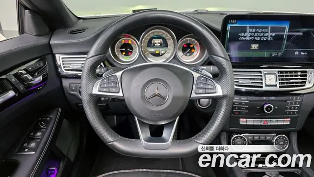 Mercedes-Benz CLS-Class 2017 — фото 19
