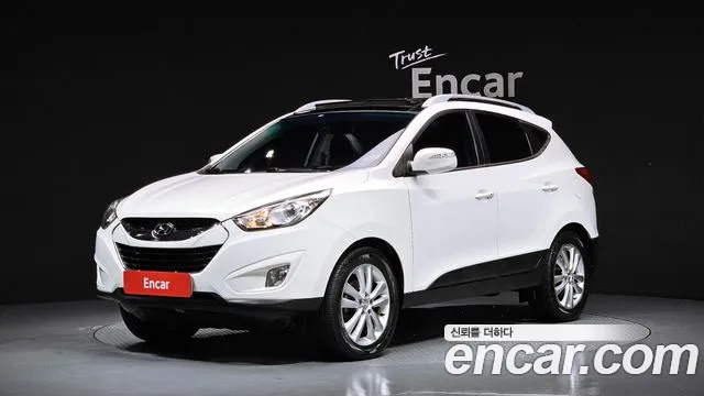Hyundai Tucson 2012 — фото 1