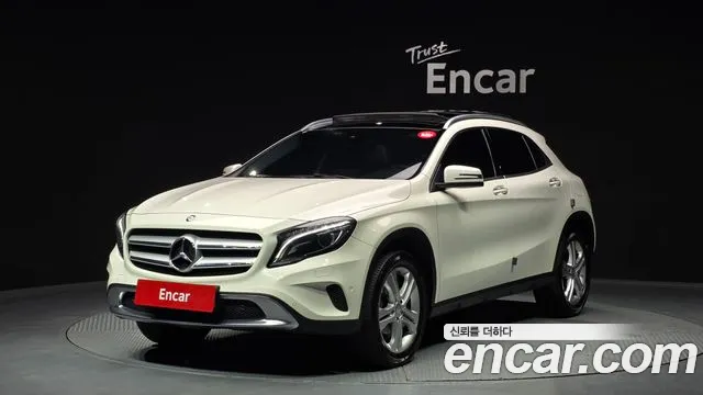 Mercedes-Benz GLA-Class 2017 — фото 1